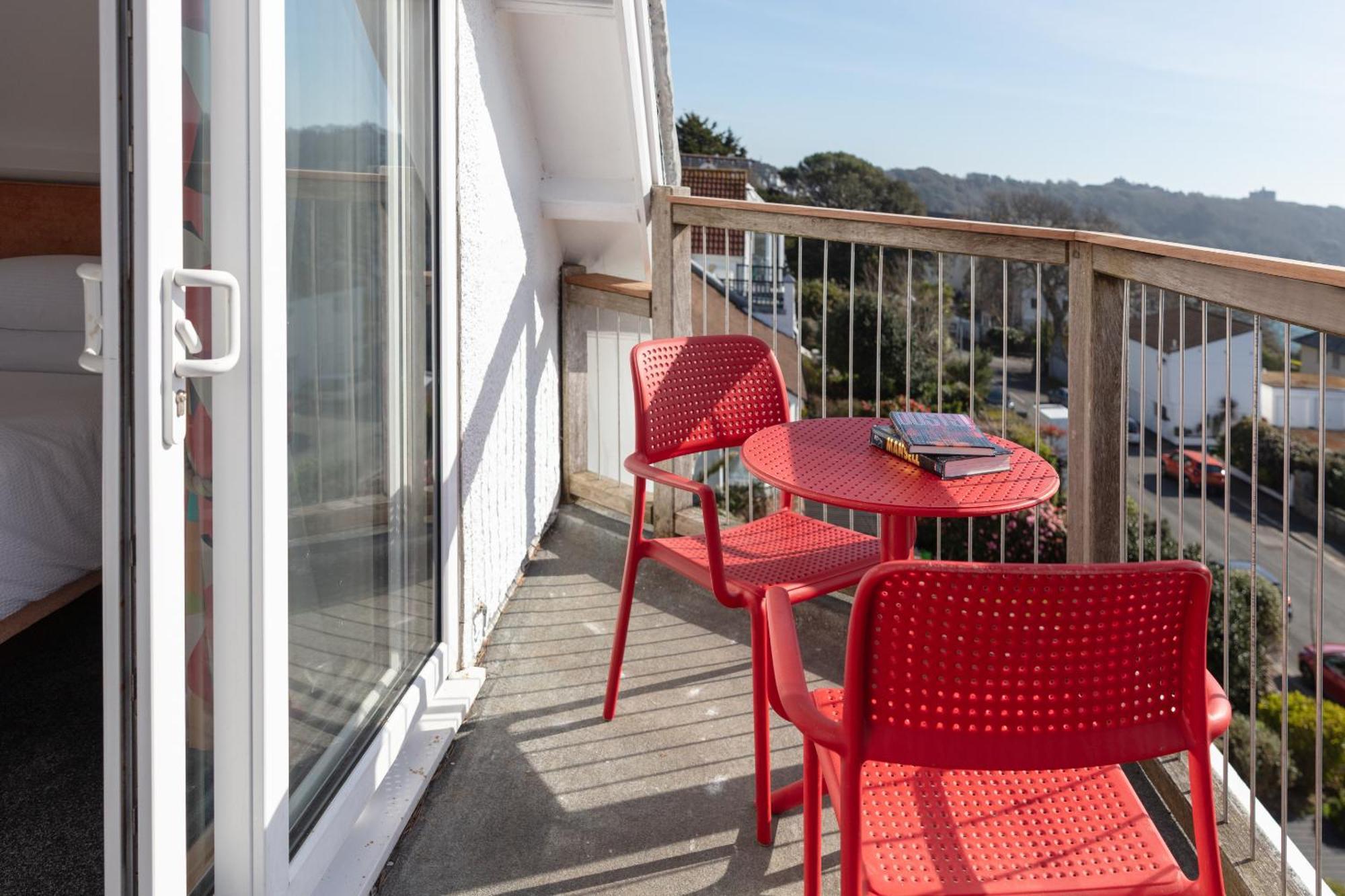 Chelsea House Holiday Apartments Falmouth Room photo