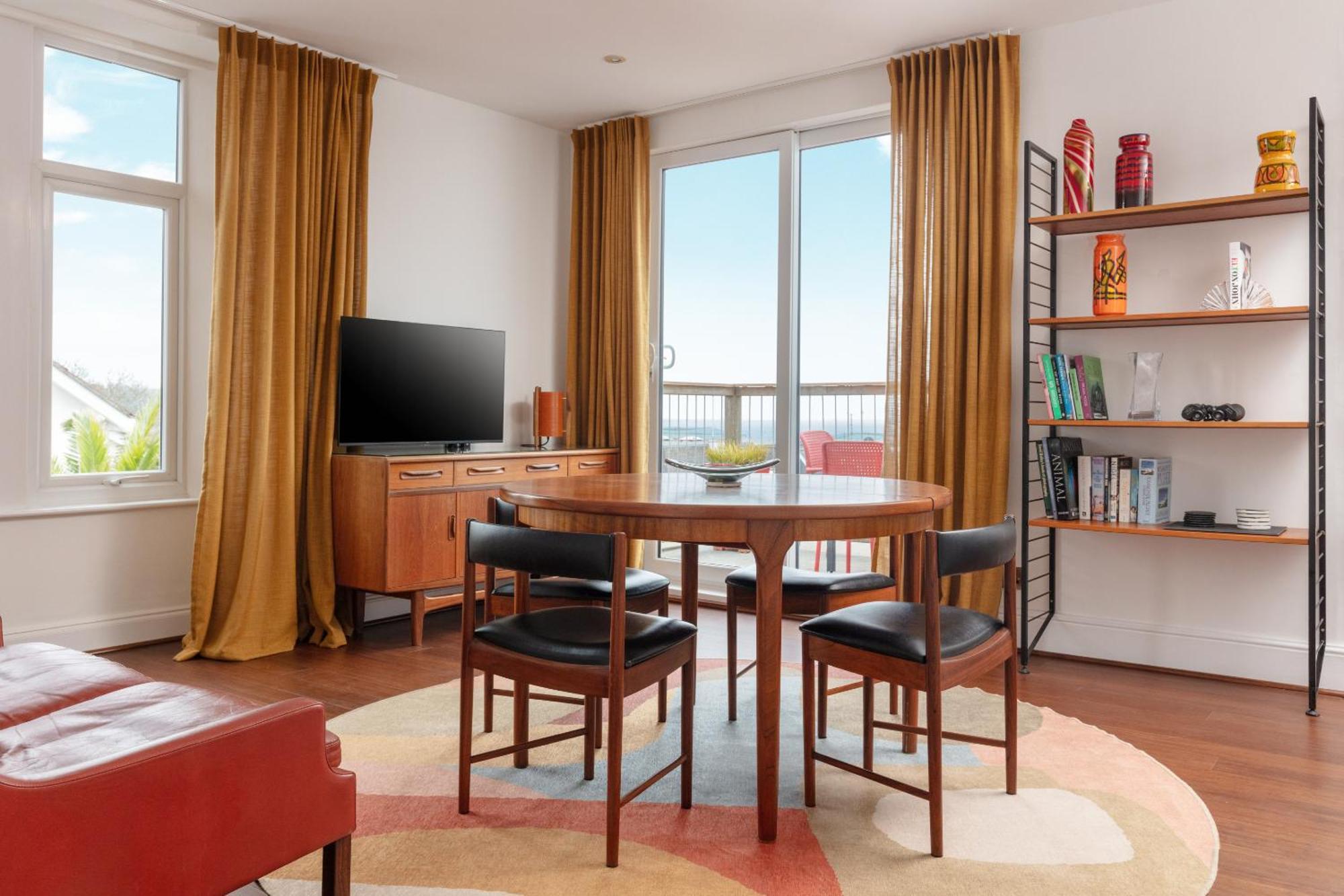 Chelsea House Holiday Apartments Falmouth Room photo